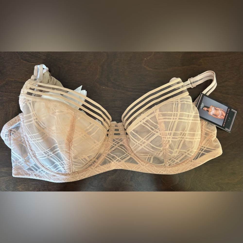 Lace Underwire Bra *Brand New*